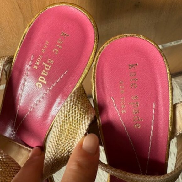 Pre-Loved Kate Spade Gold Canvas High Heeled Sandals - Size 7 - Picture 5 of 9